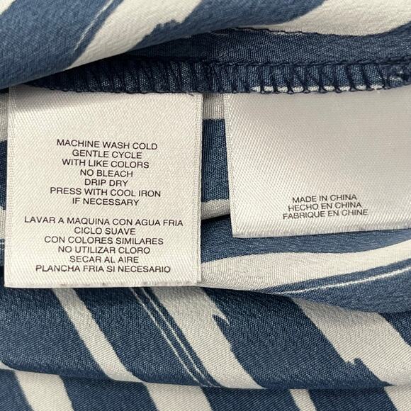 Ann Klein Blue White Stripe Roll Sleeve Lightweight Beach Summer Button Up Shirt - Picture 7 of 10